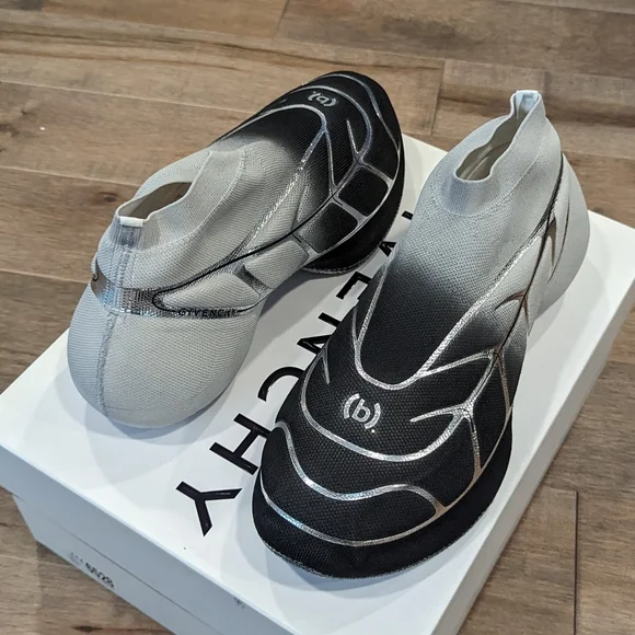 GIVENCHY TK-360 mid sneakers